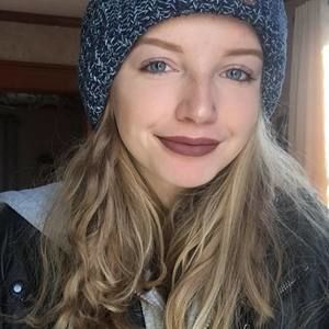 Meet your Posher, Molly